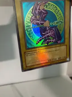 Yu-Gi-Oh! Dark Magician SDY-006 - Ultra Rare - MP/HP - Max Holo Bleed! - Image 4