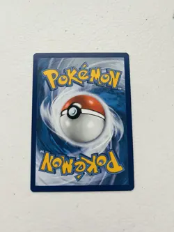 Pokemon TCG Pikachu 005/025 Celebrations Holo Rare English 25th Anniv 60 HP - Image 2