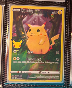 Pokemon TCG Pikachu 005/025 Celebrations 25th Anniversary Holo Rare EN 60 HP - Image 1