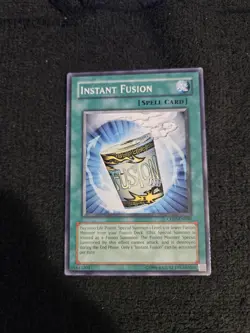 1x Yu-Gi-Oh! Instant Fusion - CDIP-EN040 - Common - Image 1