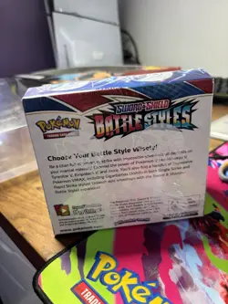 Pokemon TCG: Sword & Shield - Battle Styles Booster Box (36 Card Packs) 820650818189 - Image 3