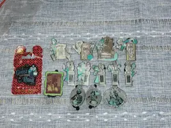 Disney Haunted Mansion Lot 15 Pin Set Ghosts & Tombstones *See Pictures* - Image 2
