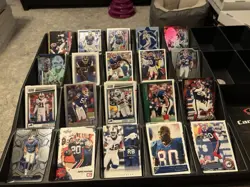 Lot Of 100 Buffalo Bills Football Cards - Image 3