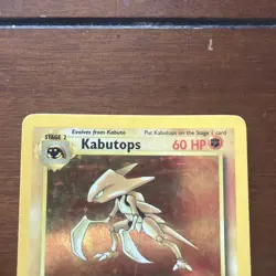 Pokemon TCG Kabutops Holo Rare 1st Edition - Image 3