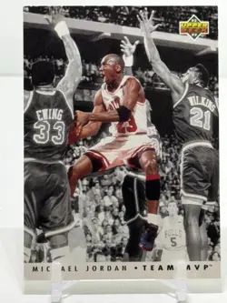 MICHAEL JORDAN 1992-93 UPPER DECK ITEAM MVP #TM5 LEGEND SHIPS SAME DAY - Image 1