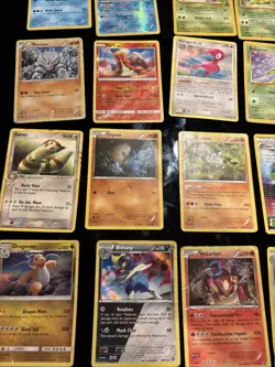 Pokemon Holo Non Holo Vintage Modern Lot 20 Cards - Image 3