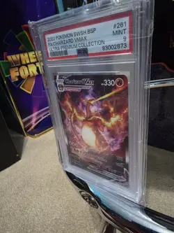 Pokemon TCG Charizard VMAX Sword & Shield SWSH261 Holo Promo Promo - Image 2