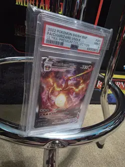 Pokemon TCG Charizard VMAX Sword & Shield SWSH261 Holo Promo Promo - Image 3