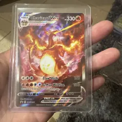 Pokemon TCG Charizard VMAX Sword & Shield Swsh261 Holo Promo - Image 1