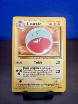 Pokemon TCG 1st Edition Jungle - 9 Card Lot. Rare Misprint Electrode & more - Image 5
