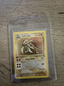 Pokemon TCG Kabutops Holo Rare 1st Edition - Image 3