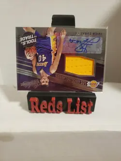2016-17 Absolute Rookie-Auto-Jersey #21 Ivica Zubac 35/49 Los Angeles Clippers - Image 3
