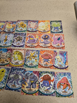 Vintage 1999 Topps Pokemon Card Lot 32 Cards BLUE LOGO 1st Print Rare - Image 3