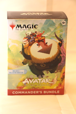 Magic: The Gathering Avatar: The Last Airbender Commander's Bundle - Image 1