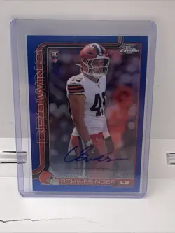 2025 Topps Chrome Carson Schwesinger Rookie Auto RC Blue Refractor #/150 SSP! - Image 1