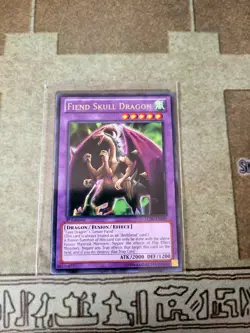 YUGIOH TCG FIEND SKULL DRAGON LCJW-EN240 RARE 1ST EDITION NM - Image 1