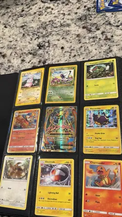 Pokemon Cards Lot Binder - Image 3