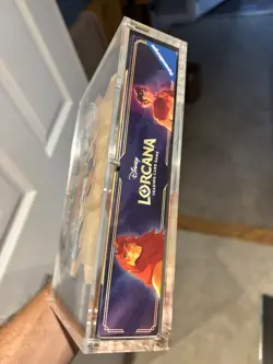 Disney Lorcana The First Chapter Booster Box In Acrylic Case. Very Minor Defect - Image 5