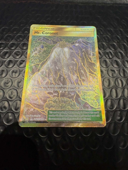 Pokemon Mt. Coronet Trainer SV89/SV94 Gold Hyper Rare Hidden Fates - Image 2