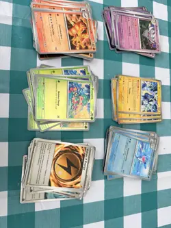 Pokemon TCG Pitch Black Bulk Lot - 200 Bulk Holo, Reverse Holo, EX - NM - Image 3