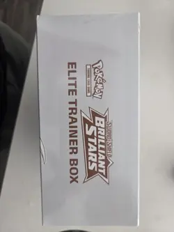 Pokemon TCG Sword & Shield Brilliant Stars Elite Trainer Box (180-85012) 820650850127 - Image 2