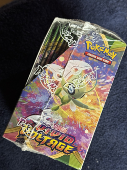 Pokemon TCG S&S Vivid Voltage ROUGH DISCOUNTED Booster Box Sealed - Image 5