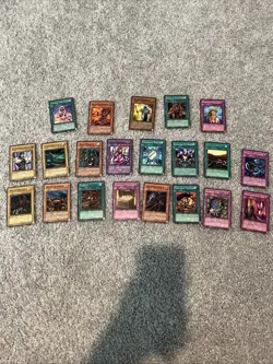 Yu-Gi-Oh! TCG Lot LOD/PGD/MFC Commons/Uncommons/Super Rare NM/LP - Image 1