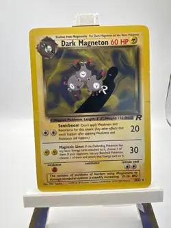 Pokemon card: Dark Magneton, 28/82, Team Rocket /1999-2000, non-holo, (HP) - Image 1