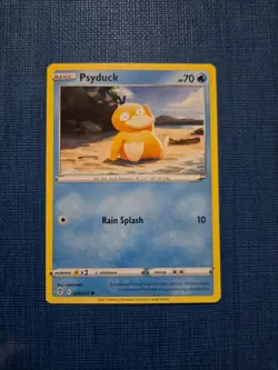 Psyduck 024/203 Common Evolving Skies Pokemon Near Mint - Image 1