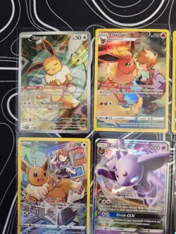 Eveelution Lot Of 12 Pokemon Cards NM - Image 2