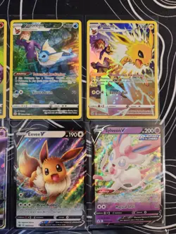 Eveelution Lot Of 12 Pokemon Cards NM - Image 3