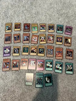 Yu-Gi-Oh! TCG Lot of 45 LON Unlimited Commons/Uncommons/Rares/Super Rare NM/LP - Image 1
