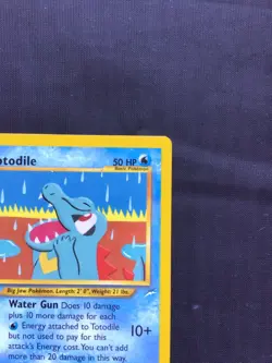 Pokemon Cards: 1st Edition Neo Destiny Common: Totodile 85/105 - Image 3
