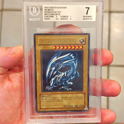 Konami Yu-Gi-Oh! Blue-Eyes White Dragon SDK-001 UR Foil BGS 7 Unlimited New Cert - Image 1