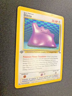 Ditto 3/62 1st Edition Holo Rare Fossil LP - Pokemon Card - Image 2