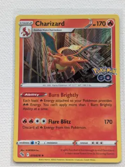 Charizard 010/078 Holo Rare Pokemon GO Pokemon Near Mint - Image 1