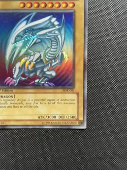 Yugioh Blue Eyes White Dragon SDK-001 1st Edition Ultra Rare Asian English MP - Image 4