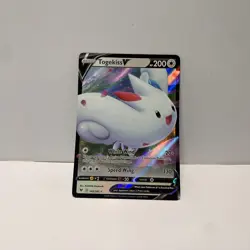 Togekiss V 140/185 Full Art Holo Ultra Rare 2020 SWSH: Vivid Voltage Pokemon NM - Image 1