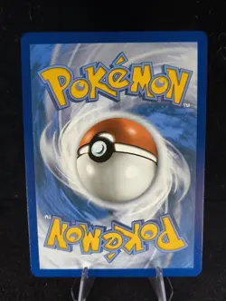 The Pokemon Company Victini V 025/202 SWSH01 Ultra Rare Holo EN 2020 - Image 2