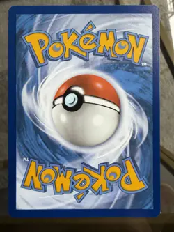 Pokemon TCG Galarian Moltres SWSH284 Black Star Promo Card - Image 2