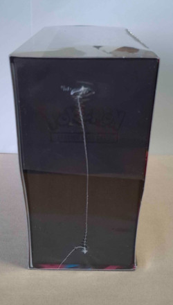 Pitch black Elite trainer box Pokemon center exclusive - Image 2
