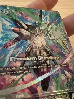 Freedom Gundam GD03-070 LR+ Near Mint Alternate Art Steel Reqiuem Gundam Card !! - Image 3