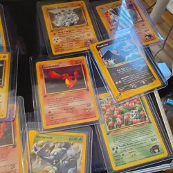 Nintendo Pokemon TCG Vintage Mixed Card Lot Pikachu Cyndaquil Gym/Neo/TR - Image 3