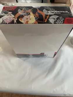 Pokemon TCG Mini Portfolio 2026 Retail Display Box Sealed (Box Imperfections) - Image 3