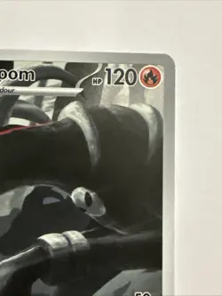 Pokemon TCG Houndoom 066/064 Shrouded Fable Holo Illustration Rare - Image 3