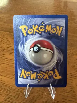 Vintage Pokemon Beedrill 017/102 Base Set Regular - Image 2