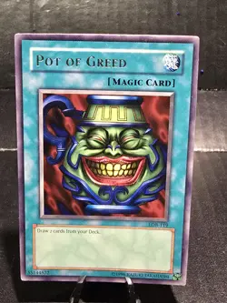 Pot of Greed LOB-119 The Legend of Blue Eyes White Dragon Unlimited Rare LP - Image 1
