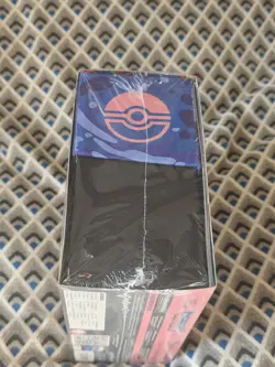 POKEMON CENTER Chaos Rising Elite Trainer Box ETB - BRAND NEW & SEALED ✅ - Image 3