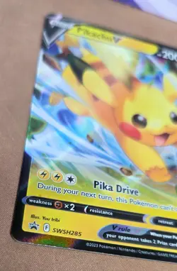 Pikachu V SWSH285 Sword & Shield Promo Card Near Mint Condition - Image 4