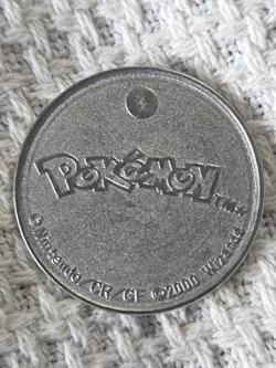 Vintage Pokemon Pikachu Metal Coin #25 2000 Nintendo Wizards - Image 2